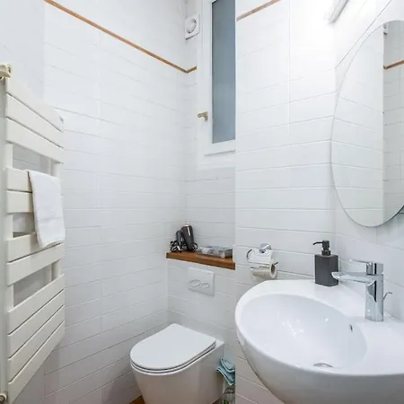 Le Belmondo- Passy Tour Eiffel A Pied - 4pers-clim Apartment