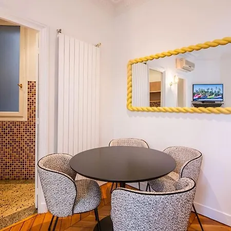 Apartment Le Belmondo- Passy Tour Eiffel A Pied - 4pers-clim *