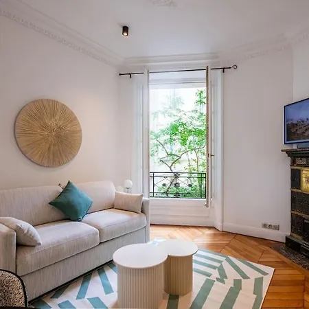 Le Belmondo- Passy Tour Eiffel A Pied - 4pers-clim Apartment Paris